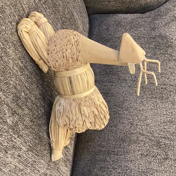 Corn husk & wooden Deer. - Picture 2 of 7